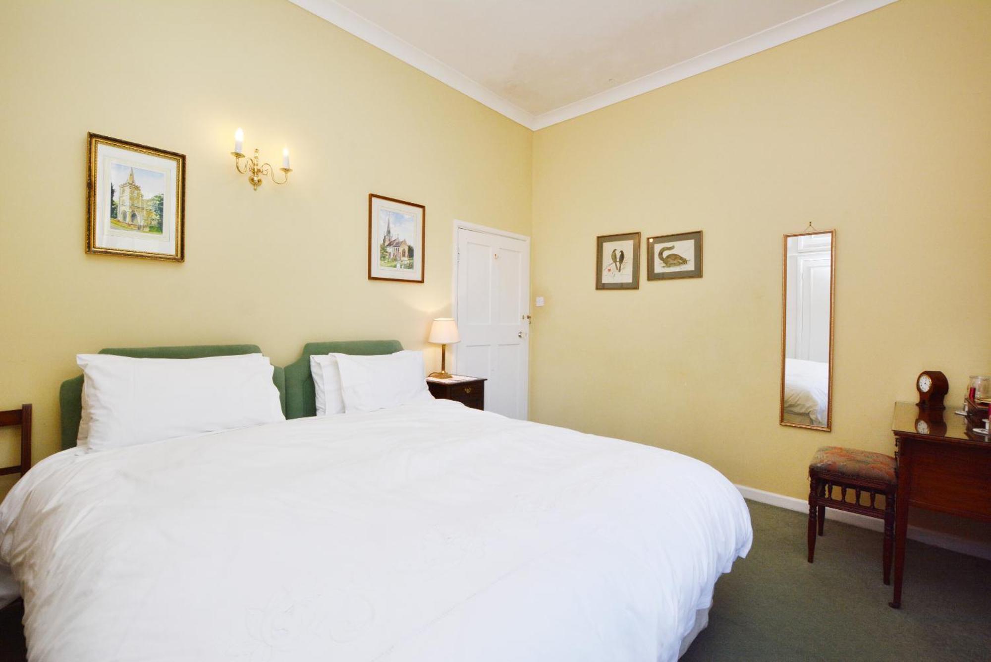 Bed and Breakfast The Old School à Bicester Extérieur photo